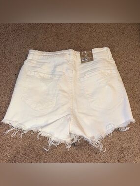 BKE Billie White Frayed Hem Women's Denim Shorts